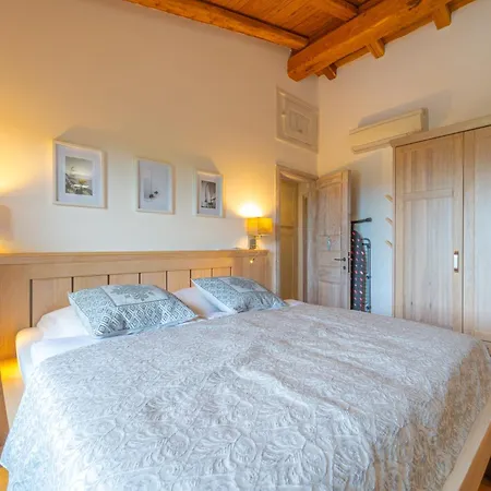 Le Giuggiole Di Punta Molara *