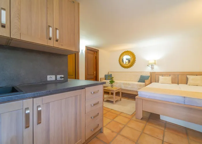 Вилла Le Giuggiole Di Punta Molara