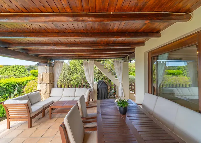 Вилла Le Giuggiole Di Punta Molara *